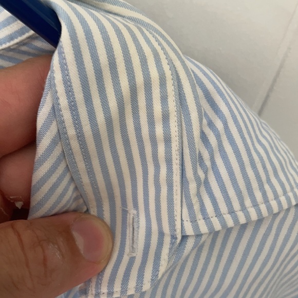 Lacoste Short Sleeved Dress Shirt Size 42 - Picture 4 of 6